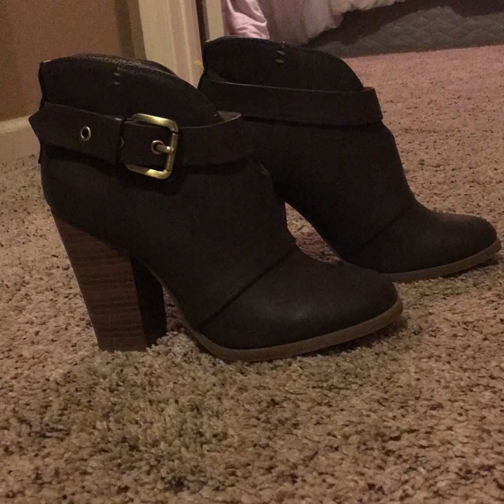 JustFab booties